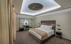 Artagonist Art Hotel